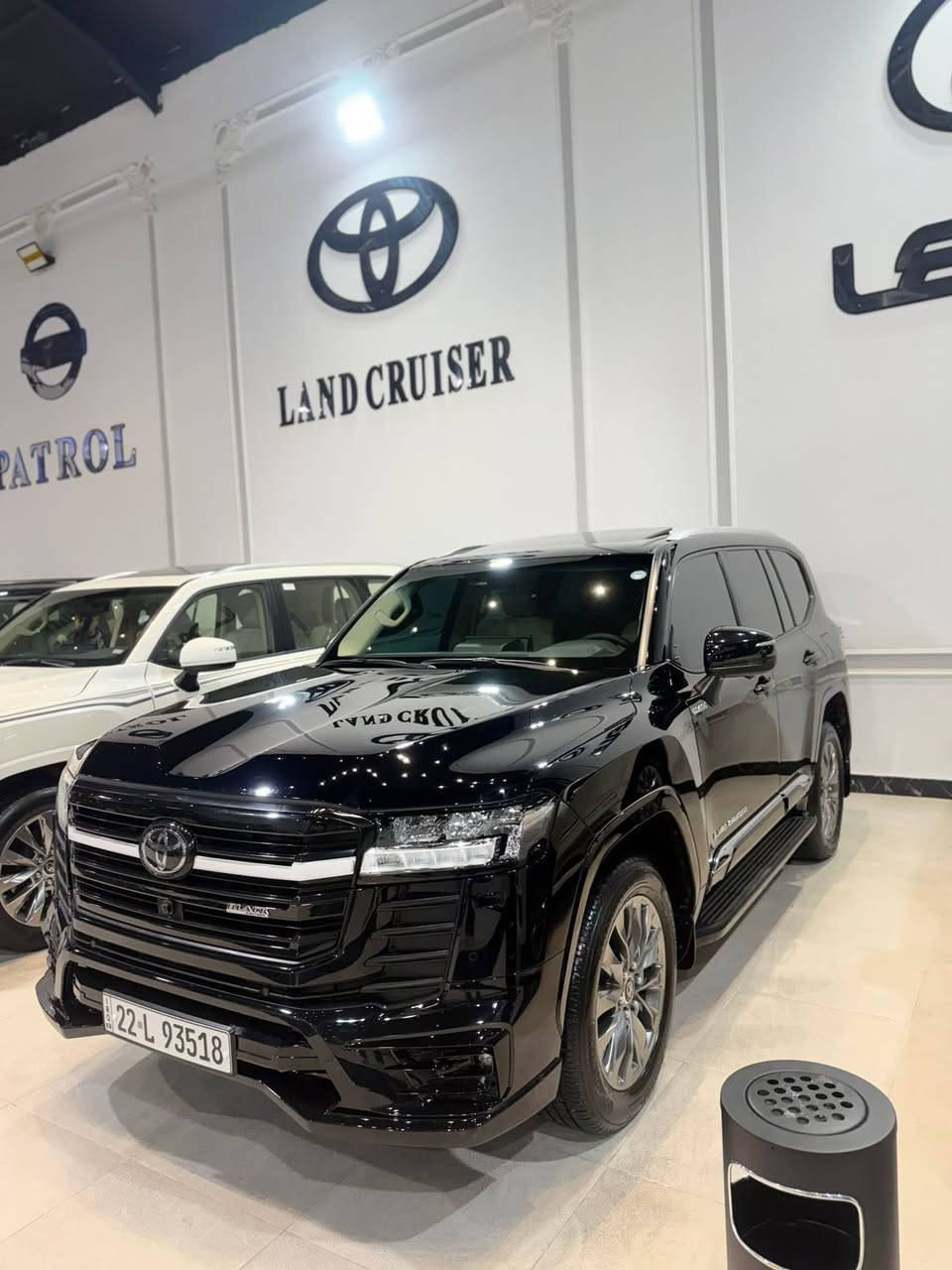 السلام عليكم لاندكروز ٢٠٢٤ بلاك ادشن فول مواصفات ١/١ لمتدد بلاد ٣ شاشات تطبيق اصلي كشنين كهرباء كشنات تبريد باب خلفي كهرباء سيارة جديد بمعنى كلمه سيارة جديدة ومكفولة من كلشي شخط مابيها ماشية٥٠ الف كيلو متر كتاب تضليل بل سنويه هسه مسوي سيارة جاهزه من كلشي مكان سيارة اربيل السعر٧١٠ بيه مجال لشراي ***********
