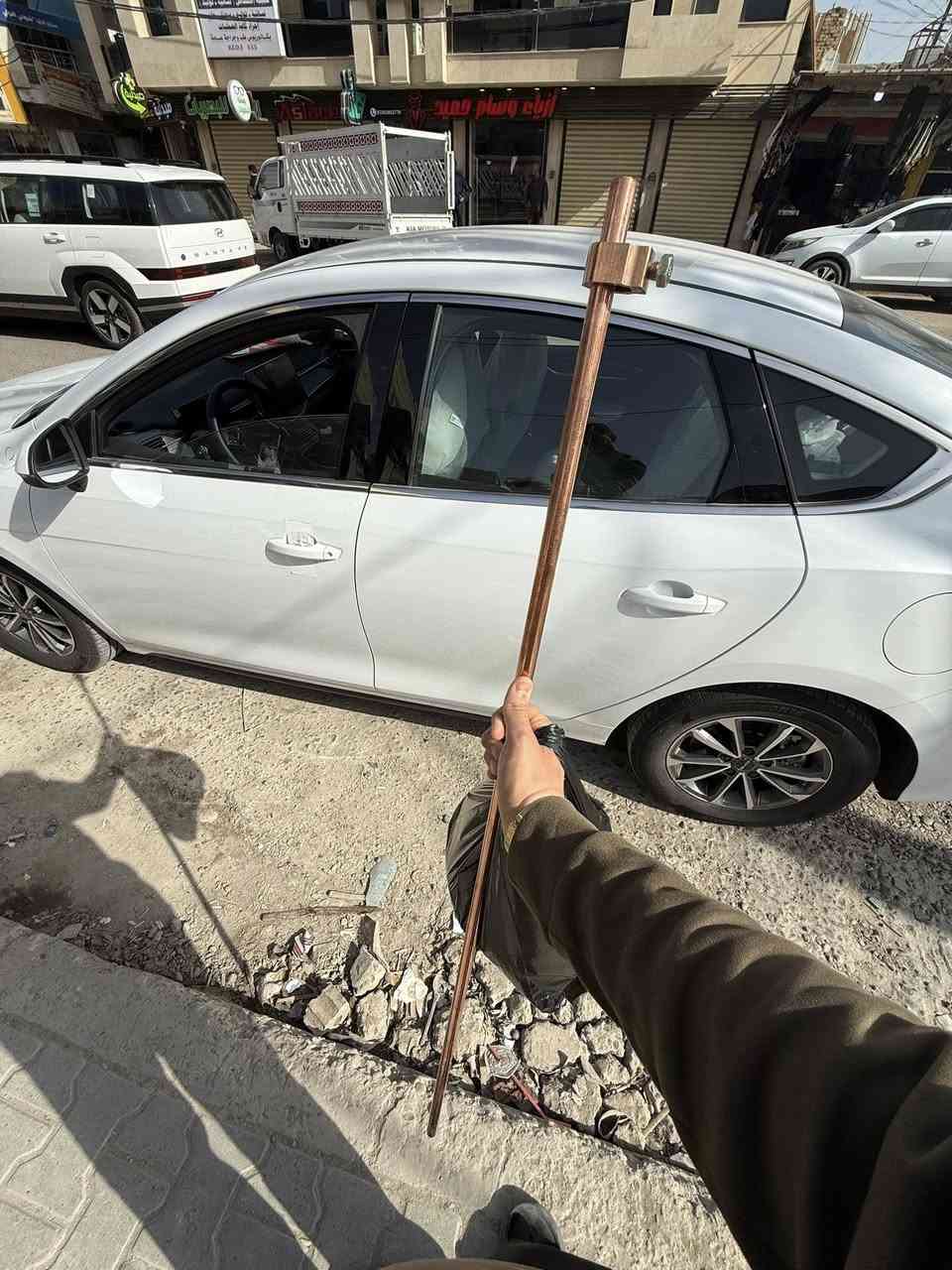 بورد شحن سيارة بي وايدي مال سيارتي الشخصية مشتغلة بلمنصور بتقاطع الاردن شغل درجة اولئ
البورد سعرة ١٧٥
الشيش ٧٥ نحاس داخل وخارج ثقيل

السعر 200 شد كبل وتشحن مكاني بغداد المحمودية ***********
