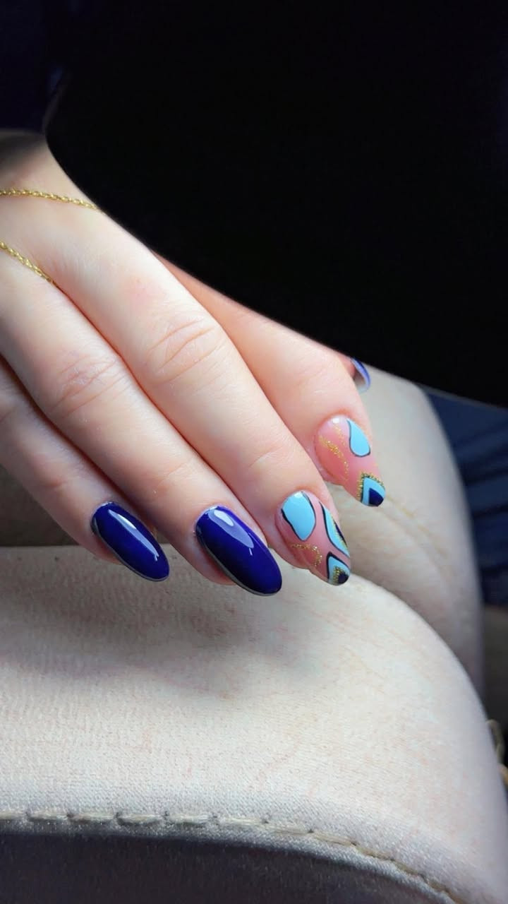 عروض العيد ❤️
عنوانا؛؛ بعقوبه شارع البحيره 
للحجز ***********
