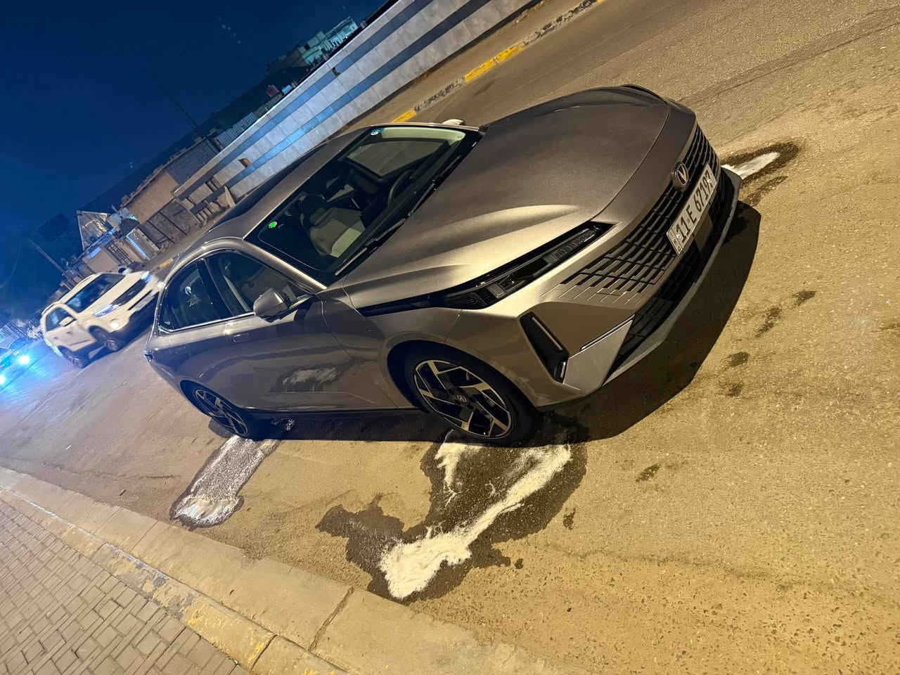 السلام عليكم ايدو بلص مديل 2026 زيرو رقم بغداد راعي بصره مقترض وكفيل  فول مواصفات الشراي يتصل ويدلل***********
