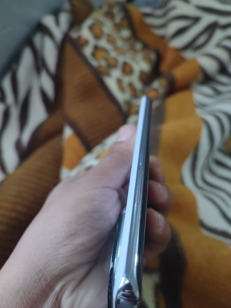 ريدمي نوت 14برو بلص 5g  ذاكرة 512 رام 12+12 جهاز نضافة 100٪ كدام العين شرط شاشة منحنية بصمة بالشاشة كامرة 200ميكا بكسل شاحنة 120 واط يفول خلال 20دقيقة معالج سناب دراكون فول فلاكشب السعر 400 وبي مجال شي بسيط ملحقات كاملة
(رجاءا مايعجبك اعبر المنشور كلشي اكو بالسوك) 
بيع او مراوس مع سامسونك 
***********
