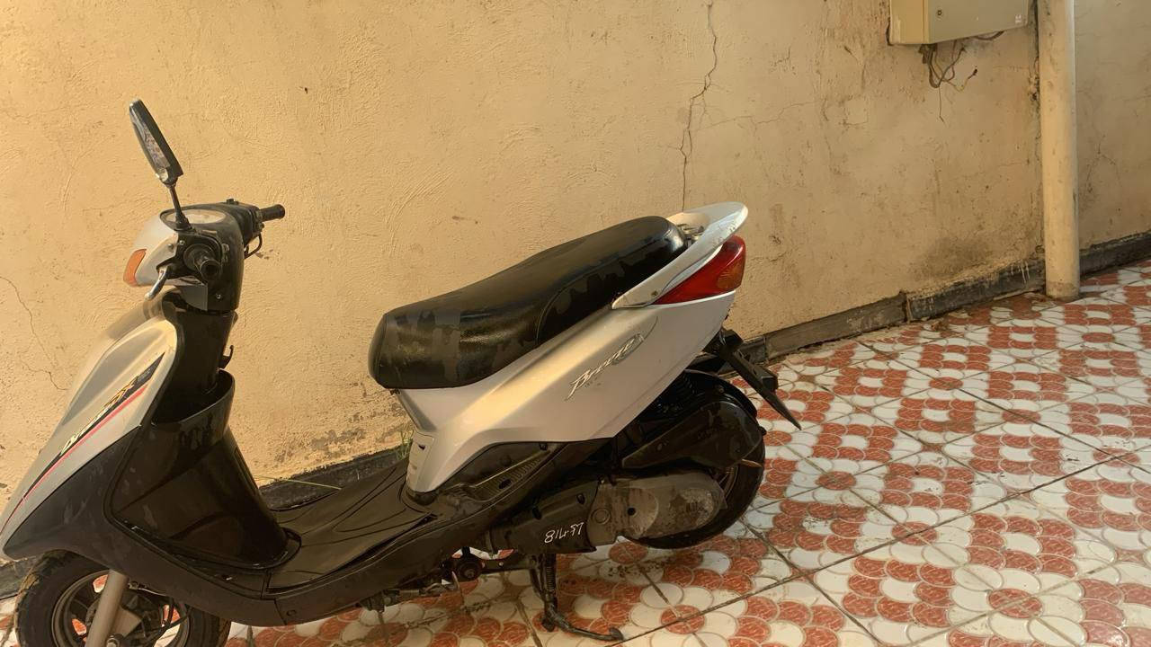 السلام عليكم بريز نوزل رمبة دراجة خير من الله رمبة استعمال قليل السعر 750وبيهة مجال قليل الاتصال رقم صاحب الدراجة
***********
