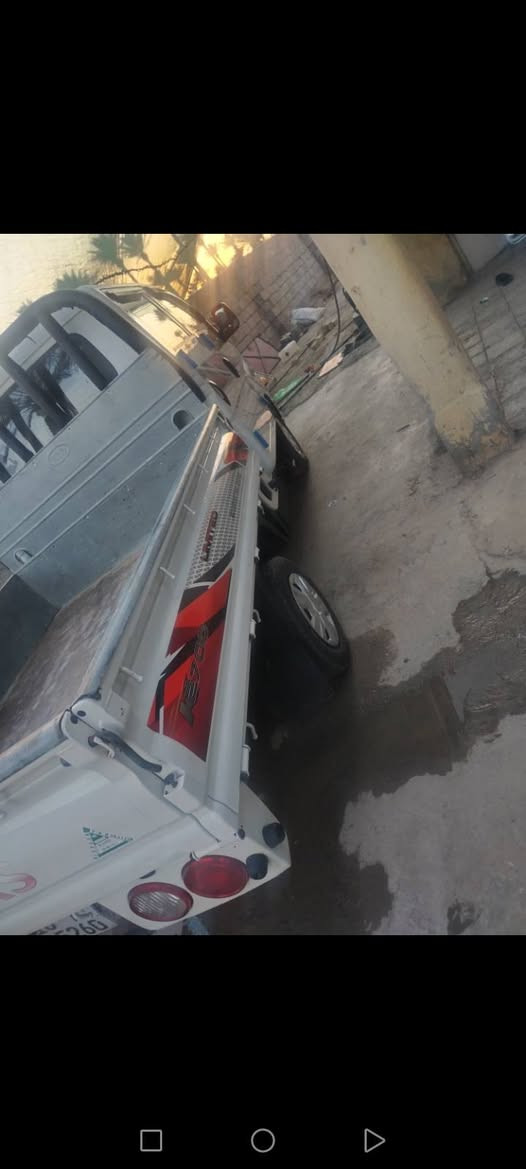 كيا2016 السيارة احلة من الصور تبريد ثلج 🥶 حدادية جديدة امامي خلفي تاير جدد رقم وسنوية جديد مكاني بغداد للستفسار ***********
