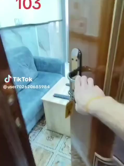 شقق موثثه من كلشي وكلش مرتبات بشارع الشهداء قريب كلش الامام الحسين خمسه دقايق التواصل على الرقم ***********
