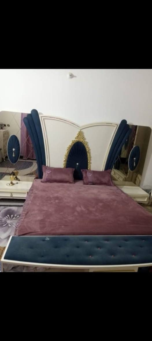 السلام عليكم عندي هاي  غرفه تركي 8 قطع  
نظيفه جدا مابيه ضرار مستعجل ع بيعه 300وبيه مجال مكان ابو غريب  التواصل خاص وشعندك غرف دزلي توصيل مابيه


**إذا كنت صاحب هذا الإعلان وتريد حذفه لأي سبب، رجاءا أرسل رسالة إلى الدعم الفني**