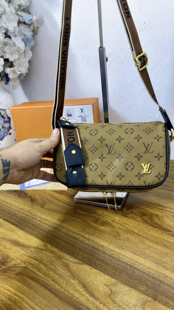 ٣ اشخاص رابحين  الي يعلق اكثر ويشارك ١٠ مشاركات يحص على حقيبه مجانا
🔥🔥🔥🔥🔥🔥🔥🔥🔥🔥🔥🔥🔥
‎عروض ،  توفرت حقائب   LOUIS VUITTONالي وياها بوكس الكرت الباركود  الاصلي روغان  واراح يكون سعره 25 بدل 35 ، دلعو نفسكم بحقيبه من عدنا ، الاسعار مذكوره في كل بوست 🔥البيج مفتوح لمده ٢٤ ساعه نرد ع رسائلكم⏰متوفر توصيل بغداد ولجميع محافظات العراق🚗 #حقاىب #اجنط #اكسبلور_explore عروض_خاصة عرض العراق


**إذا كنت صاحب هذا الإعلان وتريد حذفه لأي سبب، رجاءا أرسل رسالة إلى الدعم الفني**