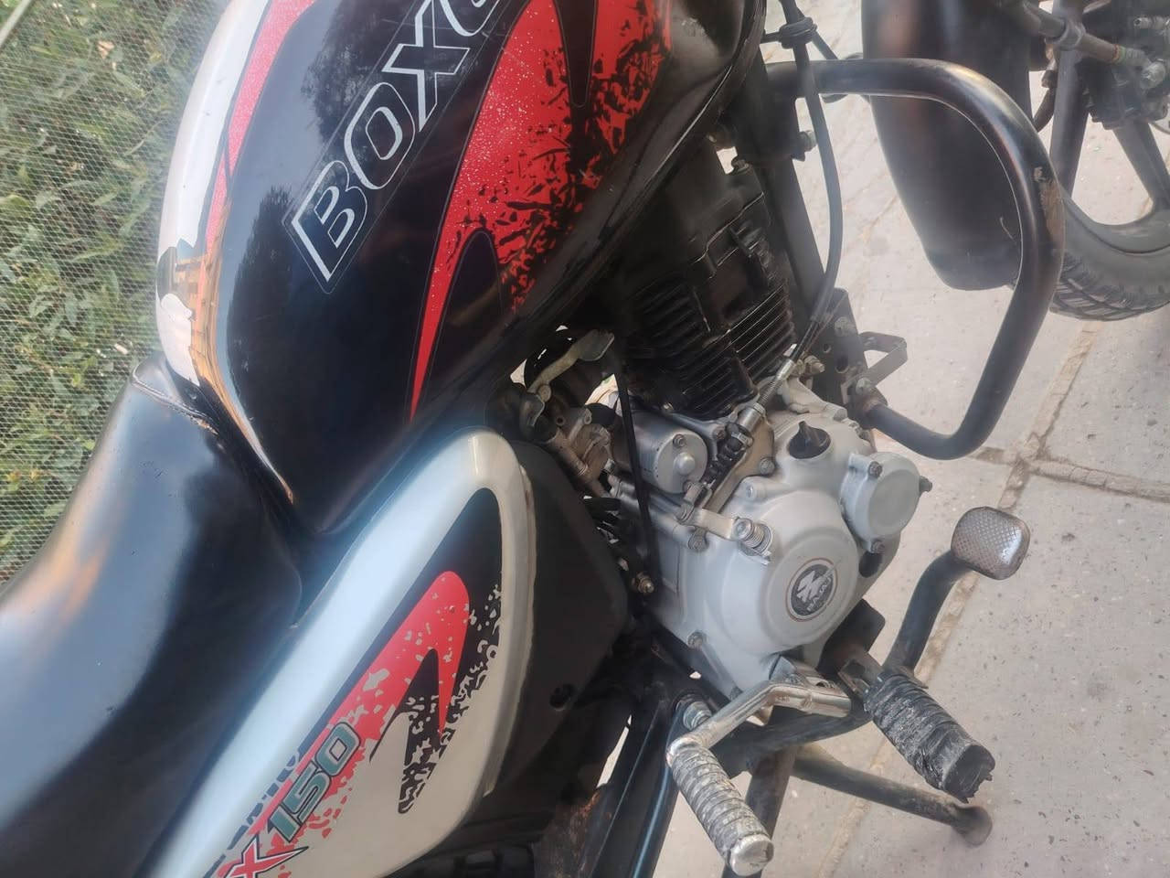 درجه بوكسر موديل 20 للبيع مكان الدراجه بغداد الدراجه بحاله جيده السعر مليونين و 200 علما الدراجه اب اسمي رقم التليفون ***********
