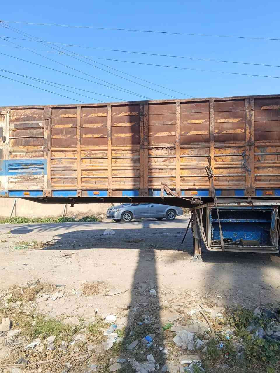 عربه حداديه شاصي اوكراني مكان الكاظميه طول 12/ونص مشتغلة قليل عل سكراب زاؤيه تخم تاير مجموعه 14/صيني ‏‪***********‬‏ السعر شدة بيهة مجال
