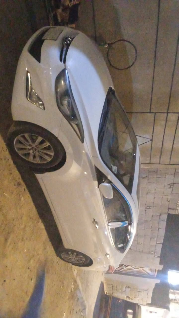 السياره كفاله عامه عامه عده بارد بل داير الخلفي فقط وخفيف
المحركة 1800دوش 
المديل 2015
الرقم ***********
