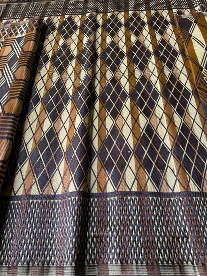 حصيرة
حصيرة ٣*٥ السعر ٢٥ 
حصيرة ٤*٣ السعر ٢٠ 
حصيرة ٣*٢ السعر ١٢ 
حصيرة سفرية السعر 5 الف 
يوجد توصيل


**إذا كنت صاحب هذا الإعلان وتريد حذفه لأي سبب، رجاءا أرسل رسالة إلى الدعم الفني**