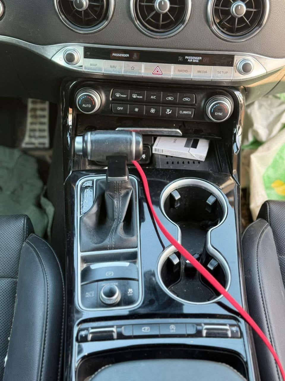 كيا ستنكر 2022 GT line وارد امريكي
سعره 172 ورقه وبي مجال وماكو هيجي سعر بسوك  
حادث خفيف صور الحادث بلمنشور وصور سونار ايضا بدون اي دواخل

المواصفات : 🐎
محرك 2500 تيربو 4سلندر 300 حصان 🐎 
بصمه تشغيل+بصمه ابواب  
اشاره ب المري مع رادار نقطه عمياء 
ضوء ترحيب
حساس خلفي مع كامره وضعيتين
رادار امامي 
 رادار خلفي توقف ذاتي 
كشنات جلد (كشن السائق كهرباء)
 تدفئه ب المقاعد 
تبريد امامي + خلفي
سايد بريك بصمه 
خمس وضعيات قياده شاشه ذكيه 
شاحن واير لس نظام صوتي فول 
فول للاخير ما عدا الفتحه
مابيها أي مصرف
السياره جديده كلش ونصبتها احلى من الصور بهواي
*********** مكانه كربلاء
