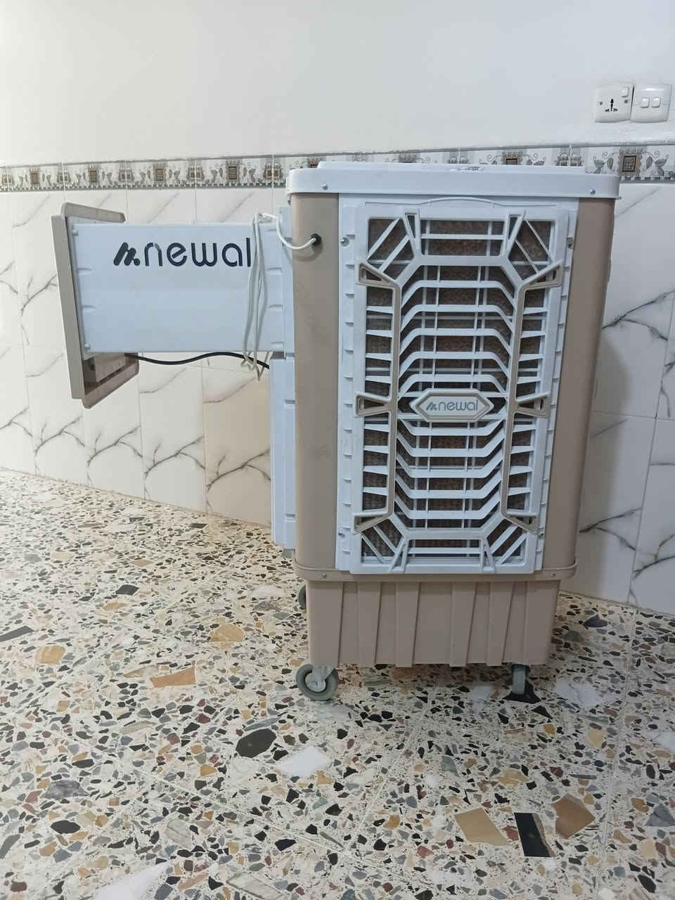 مبرده جديده باب الاول نوال السعر ٢٧٥ الف قفل ***********
