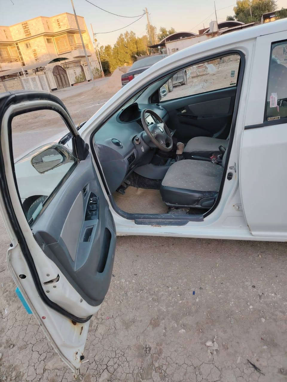 سلام عليكم عليكم للبيع امكي موديل 13 جاهزه كلشي كير مكينه حداديه تخم تاير تبريد ثلج مكينه لا تبخر ولا تنقص كير جديد السعر 29 وبيه مجال العنوان بابل محاويل مفرك السده رقم ***********
