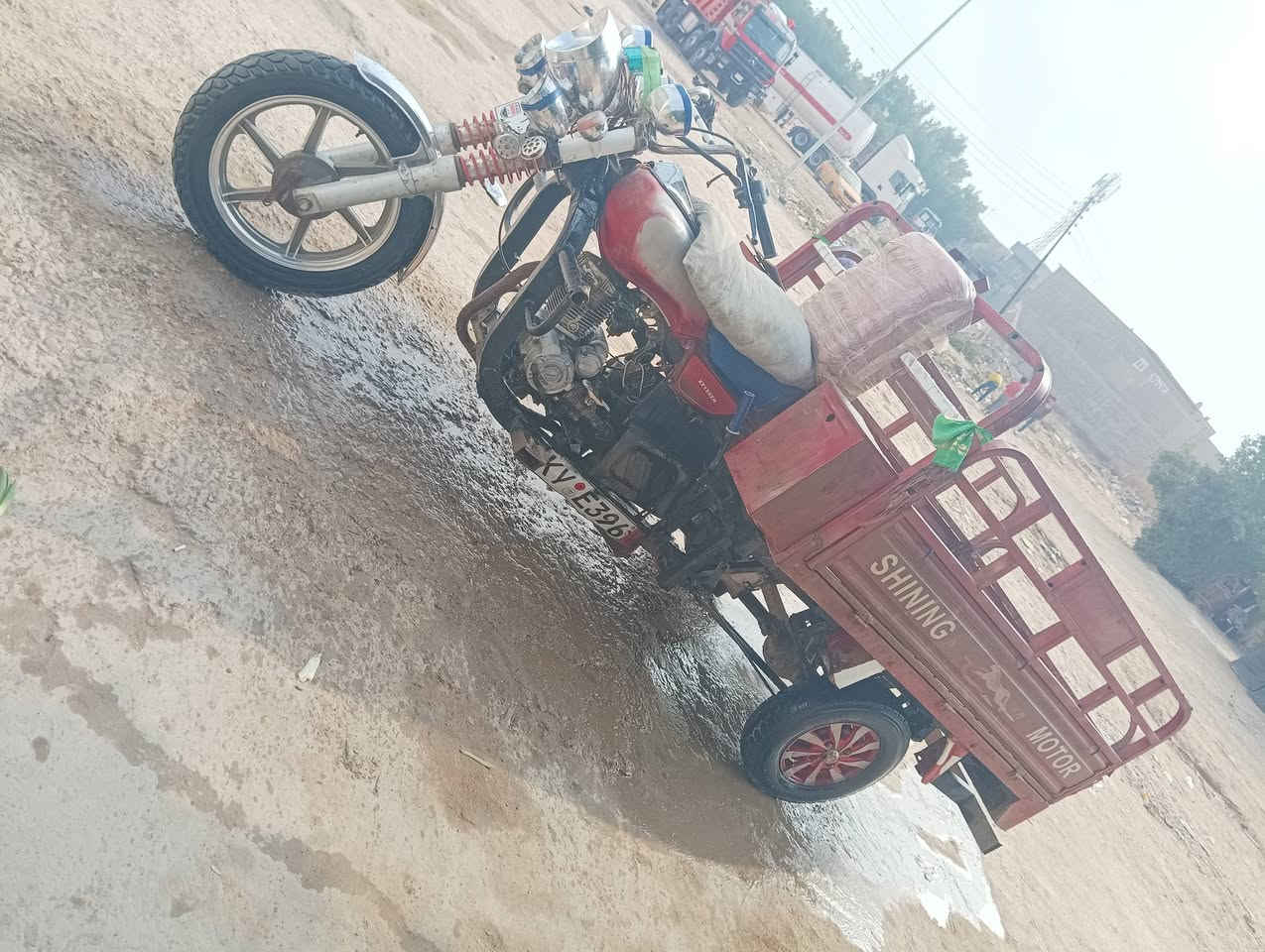 السلام عليكم شباب ستوته للبيع موديل 2016 اوراق اصولي مكينه 20 شاص شرط الكفاله كهربائيات كلها شغال جديد مكاني بابل سعر 750 بها مجال للشراي هذا رقمي الاتصال فقط***********
