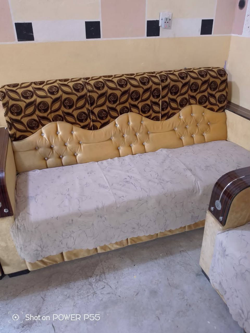 تخم حطاطه نضيف 10مقاعد سعر225 العنوان بهرز الدواسر شارع الدفاعي قرب مدرسة خلق الحسن


**إذا كنت صاحب هذا الإعلان وتريد حذفه لأي سبب، رجاءا أرسل رسالة إلى الدعم الفني**