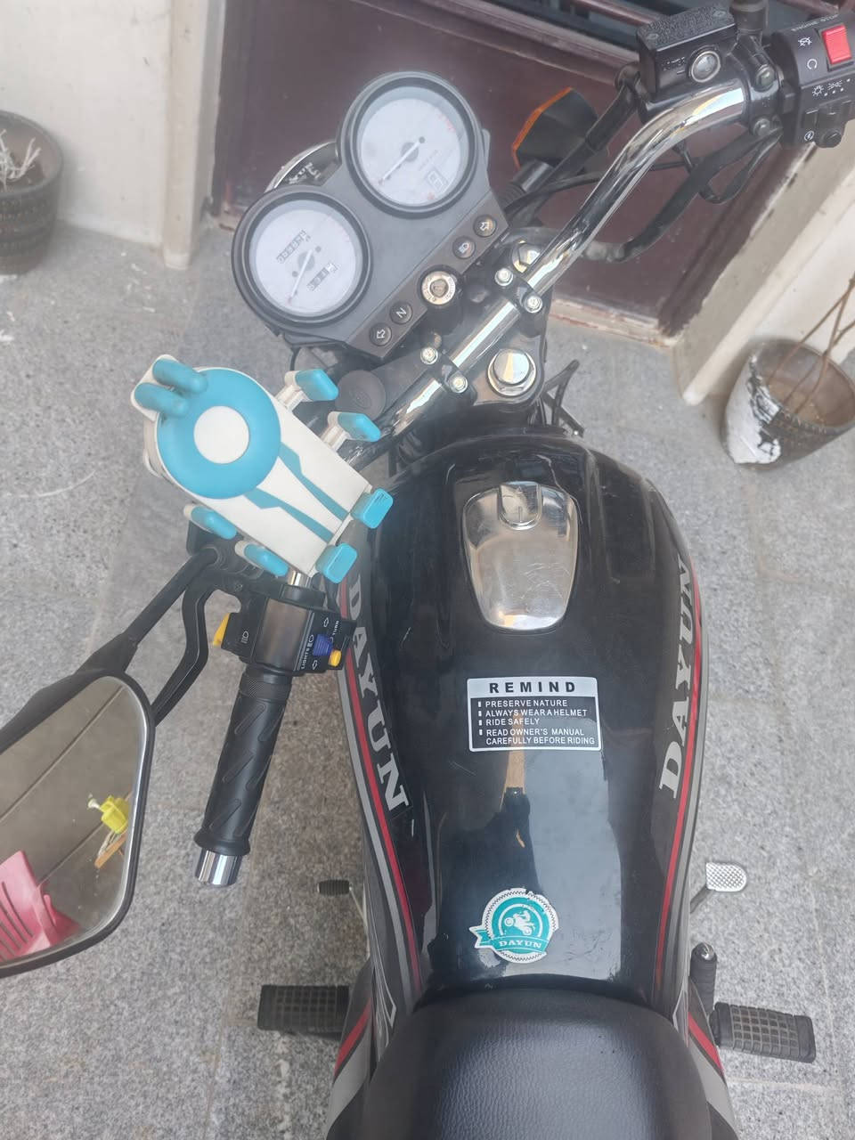 دايون ٢٠٢٣ نازله قبل أربع أشعر بعدها جديده تخبل جاهزه من كلشي سعر مليونين و 250 الف
تواصل وياي واتساب ***********
