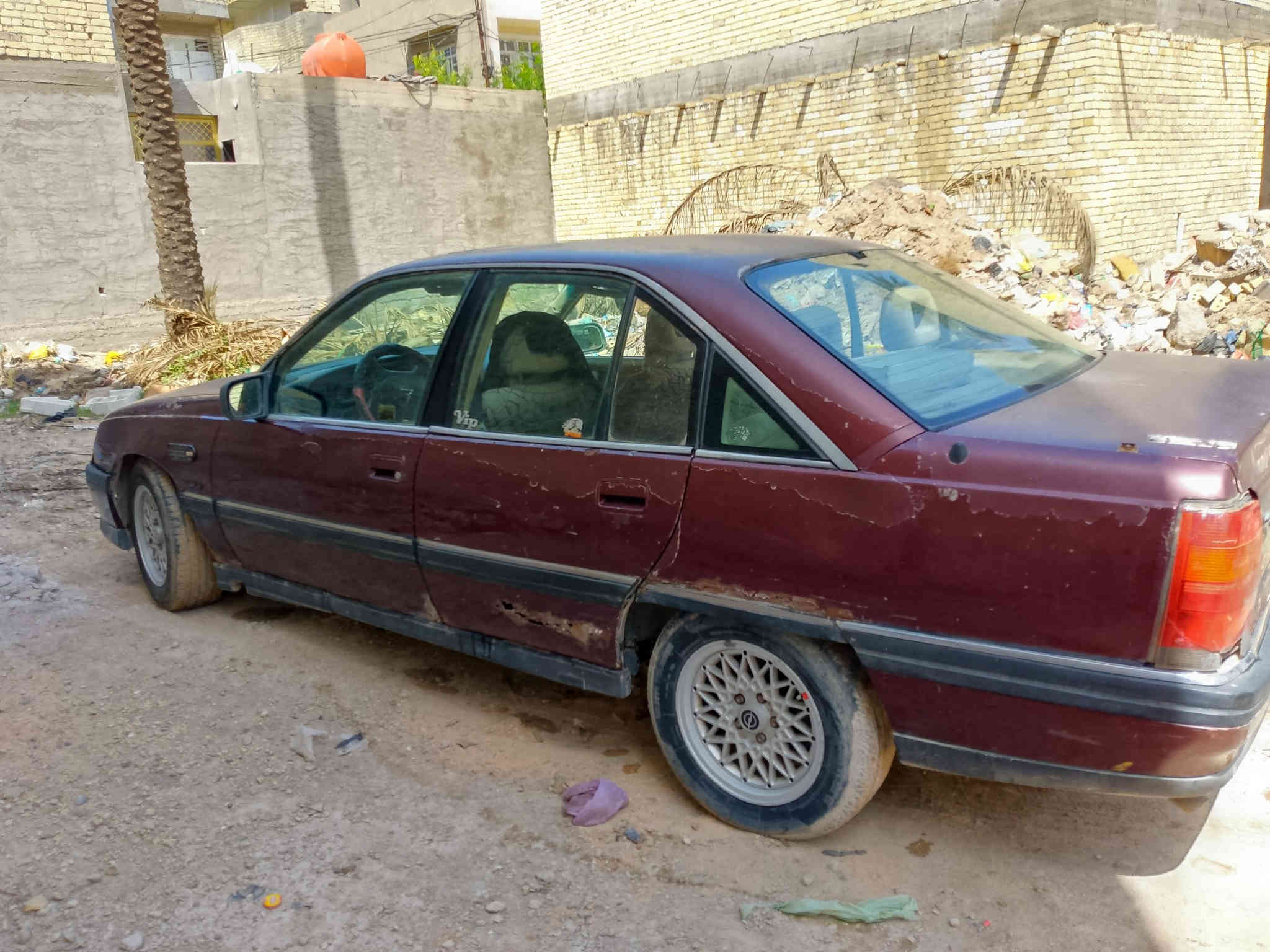 سلام عليكم أوبل اوميكا 1992
رقم انبار مكاني بغداد نقصها ارفيوا  ***********
السعر 19. وبيها مجال ماكينه 2600
