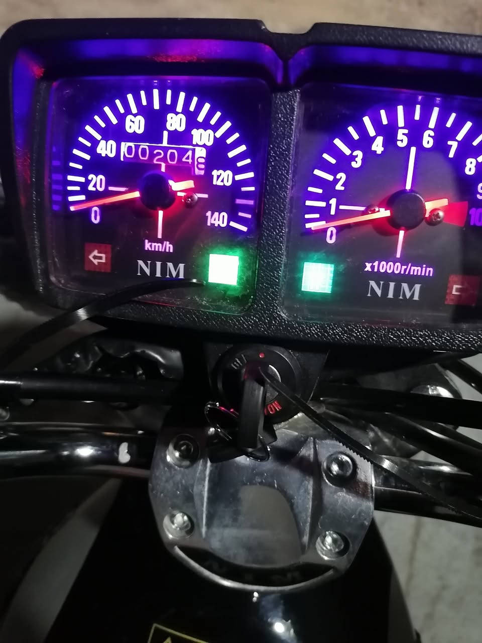 سلام عليكم دراجه للبيع نامه تلث أحرف اورق سكنر موديل 27 ماشيه  بس 2000 صارله 10 يام من طالعه دراجه كفاله عامه من كلشي تاخذه حاله حال معرض شراي خاص


**إذا كنت صاحب هذا الإعلان وتريد حذفه لأي سبب، رجاءا أرسل رسالة إلى الدعم الفني**