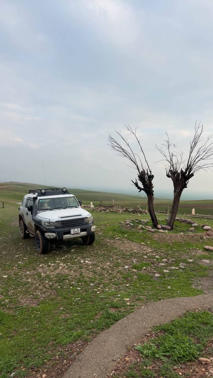 تویوتا ئیف جەی کروزەر
مۆدیل ٢٠٠٧ دەبل ئەکسل رەنگی سلڤەر 
رەقەم بغداد بە ناو خۆمانە
رەقەم و هەزە و سەنەوی کامل نویە 
بە ناو کردن بە شەرت
سەیارەکە سبوغ عامە
نررخی ١١٥ 
ژم *********** أربيل, العراق

