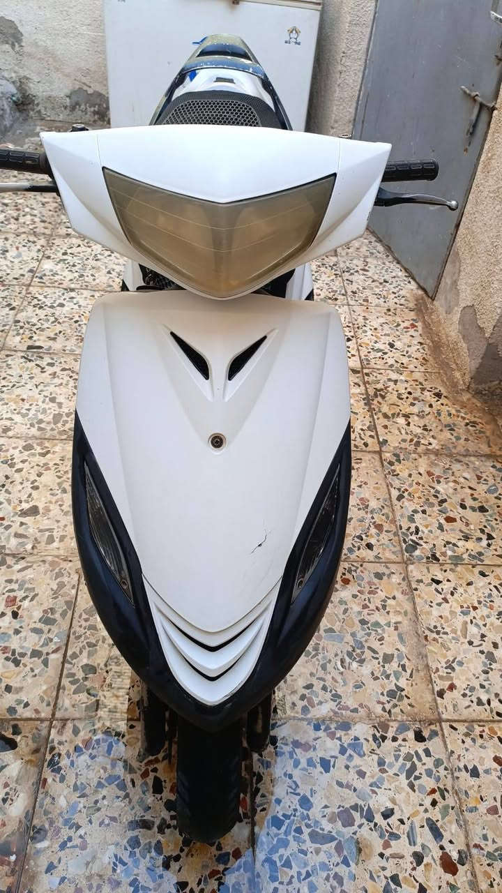 السلام عليكم دراجة ماكس 140 نكره سلف مابيه اي نقص بيه خيط تبخير فقط ب300 وبيه مجال بسيط *********** بغداد الجديدة
