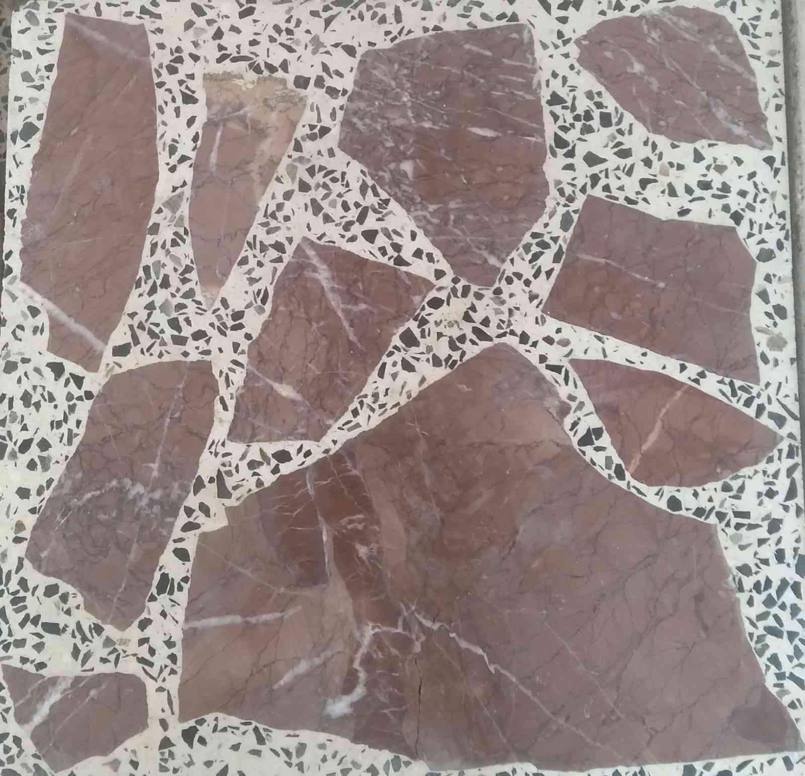 يوجد ك شي اقساط شهري /***********
