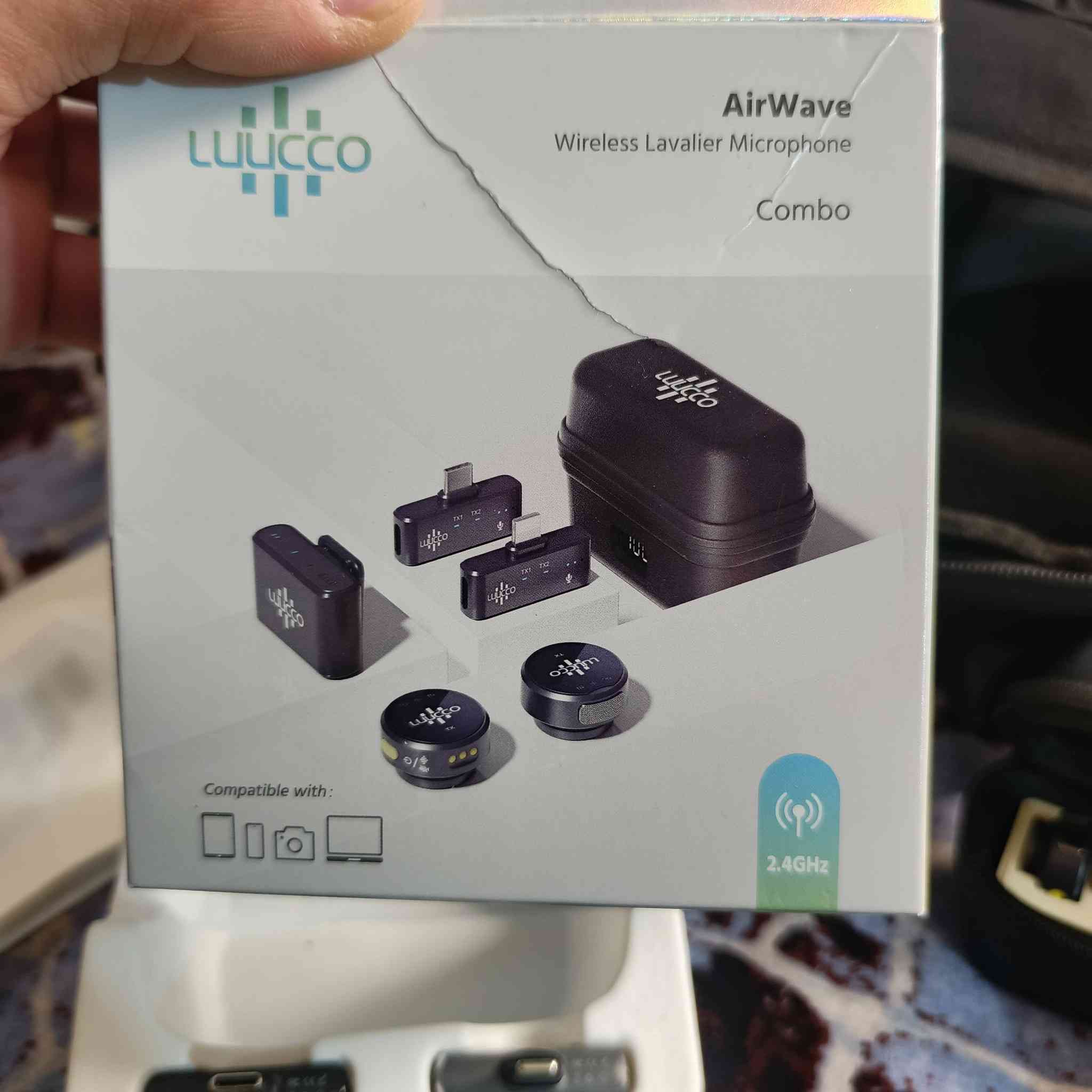 سلام عليكم تنبيه جميع الأسعار ثابتة لحد يعامل فدوة رحتلكم ولغراض كلهن مستخدام مرة وحدة فقط سبب البيع محتاج فلوس ستاند ثلاثي نوعية VCT-590 سعرة 30 الف نك مايك نوعية ممتازة سعر 100 الف رونن rs3 برو كومبو ٥٢٥ الف عصا مايك سعر 15 الف مكاني بغداد حي اور رقمي *********** ❤
