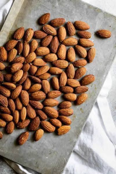 🥜✨ ألذّ أنواع الكرزات والحلويات العراقية الأصيلة ✨🥜
منتجات مختارة بعناية... جودة عالية وطعم يفوز 🌾🍬

🌰 كرزات مشكل اكسترا أولى — 16 ألف
🥜 كازو — 16 ألف
🌽 ذرة محمصة — 5 آلاف
🥜 فستق عبيد — 5 آلاف
🥥 لب جوز — 14 ألف
🍇 زبيب — 8 آلاف
🥜 حمص — 5 آلاف
🌻 حب مصري — 10 آلاف
🍑 تكي مجفف — 8 آلاف
🌻 حب شمسي — 5 آلاف
🍇 كشمش أولى — 6 آلاف
🌰 لوز حلو — 14 ألف

✅ جودة عالية وأسعار مناسبة
✅ مذاق مميز يرضي جميع الأذواق
✅ دعم للمنتج الوطني

🚚 توصيل متاح إلى جميع محافظات العراق
📞 للطلب والاستفسار:
📱 ***********

#طعم_من_ديرتنا
#دبس_وراشي_هيت
#سمسم_عراقي
#تراثنا_أصيل
