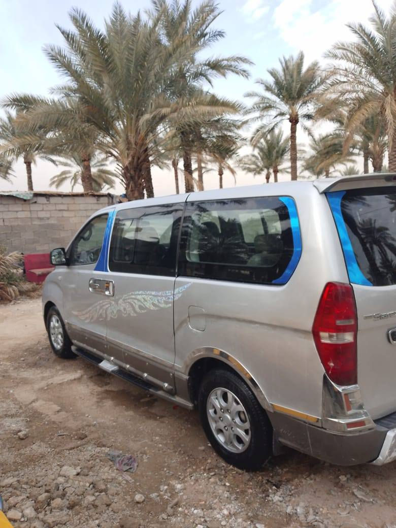 سلام عليكم لبيع ستاركس موديل 8 مسكر اصل اوتوماتيك مكفوله كفاله ما عده جاملق خلفي  رقم قادسيه مميز مكينه كير اكسن جدد تخم تاير تبريد وتدفىه شقاله مكان واسط العزيزيه تصل وبيك خير ودلل رقم موبايل// ***********
