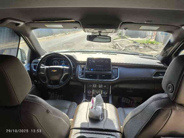 شفرليت تاهو LT  2023 مواصفات عالية
مقاعد جلد منفصلة رئاسي 
كشنات امامية تدفئة وتحكم كهرباء
رادارات امامية وخلفية وجانبية
جنطة كهرباء
حساسات امامي وخلفي 
حادثها جانبي الجهة اليمنى الخلفية داير المدگر والباب مبدل فقط 
البردة الجانبين فقط ومبدلة بلاد 
بچم سليم كبس شركة
السعر 480 وبيها مجال 
للتواصل مع صاحب السيارة
رقم الهاتف ‏‪***********‬‏
حجي ابو باقر
