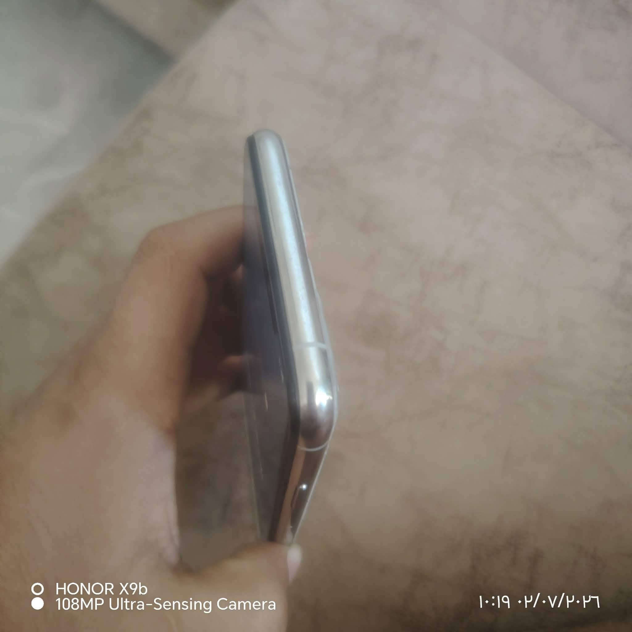 للبيع ١١ برو ماكس مبدل بطاريه وشاشه اصليات بطاريه ١٠٠ ذاكره ٢٥٦ وضهره مكسور كله شغال سعره ٢٢٥ وبي مجال بسيط مكاني بغداد ناحيه الرشيد *********** متوفر واتساب
