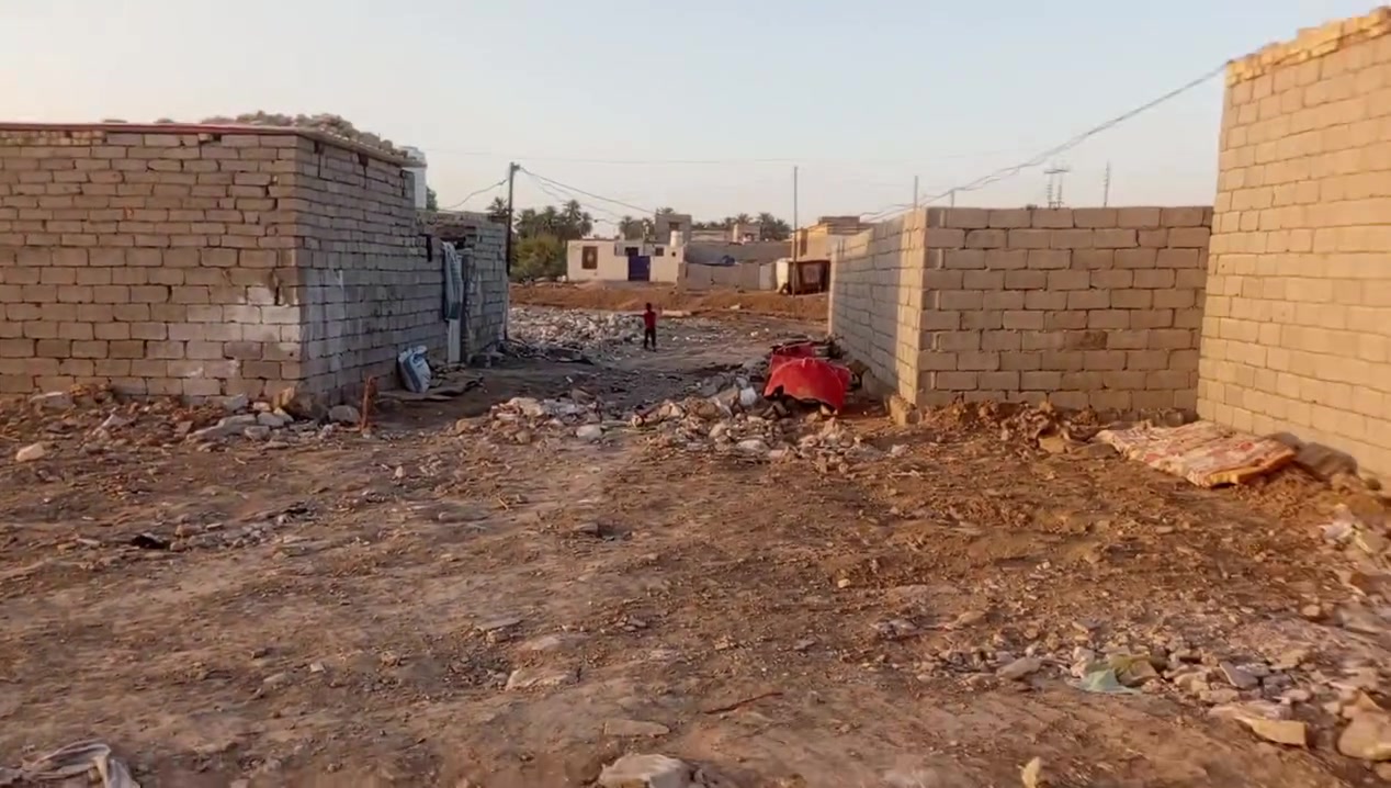 سلام عليكم قطعه للبيع مساحه 200 مكانهه مقابيل حي صناعي سعرهه 10وبيهه مجال قليل ورقم ‏‪***********‬‏ للاستفسار
