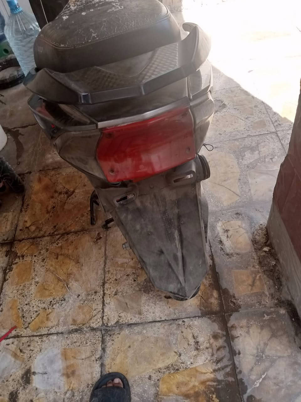 دراجه سكنس شحن موديل 2023
بطاريات سته كبار مسطره بطاريات ام الولد قبل اسبوع بدلتهن شاحنه ونلي اصليه ملف 2000واط بصمه وسويج ٣سرع لايت عالي ناصي اشاير تشتغل الخلفي فقط الامامي تجيبلها فيشه 2بربع تربطها بلوايرات ويتغلن طبيعي تمشي مسافات تتحمل وزن ثقيل جدا ملف عقل مكفولات سكليتر كلهن مكفولات كهربائيات الدراجه كامله مكمله فق الكفر الامامي مالتها يرادله ضب براغي وتضبهن الكفر الخلفي مابي شي فقط الامامي وبي شخوط خفيفه 
ملاحظه(البطاريات صارت علي هي وتبديلها 230 والوايرات همين بدلتهن )*********** موجود ماسنجر واتساب 
اتصال علرصيد لحد يدك ماجاوب علرصيد 
السعر 500 الف وبيها مجال للشراي
