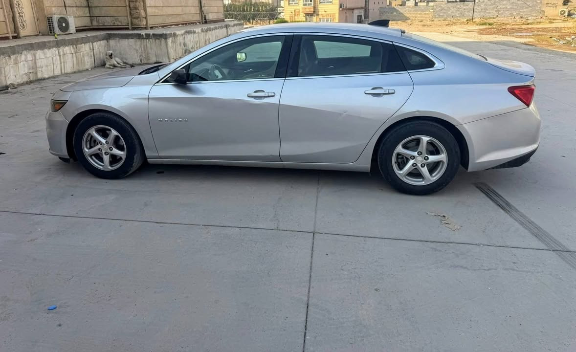 منشور خاص بالتقسيط 💯✅
*سيارات للبيع بالتقسيط في الموصل وأربيل 🚗💰*

نظام التقسيط مريح:
- ننطيك وكالة قيادة فقط لحين الانتهاء من الأقساط 🚗
- تتحول  بعد سداد كامل المبلغ 💸
- ضمانات: كمبيالة من كاتب عدل او  وصولات أمانة 🛡️

شوفرليت ماليبو
موديل 2017
مواصفات 
قطعه تبريد مكينه ١٥٠٠ توربو شاشة كامرة دوارة تحكمات استرين اوتو ستوب
بيها نص قطعه تعتبر قطعه
مكينة ممفتوحه سياره شرط بدون دواخل
كير محرك تبريد كله شرط 
رقم أربيل الجديد
بيها كوبون بنزين كركوك 
سياره استخدام شخصي 
مقدمه ٥٠ شهر ٣ ورقات 

*للتواصل: ***********
                ***********
                *********** واتساب 

🚗💰 لا تفوت الفرصة! 😊
