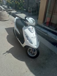 دراجه كامكو V2برغي ما مفتوح بيه  موديل ١٦ تواصل هنا 07869241859