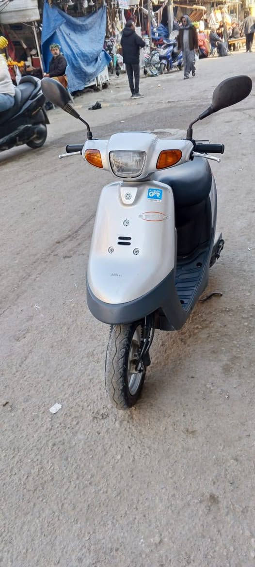 سلام عليكم دراجه بطه حاويه نظيفه جدآ كلها بلادي وكلها شغاله وصل معرض موجود والنظافه موضحه هاتف/ ***********
