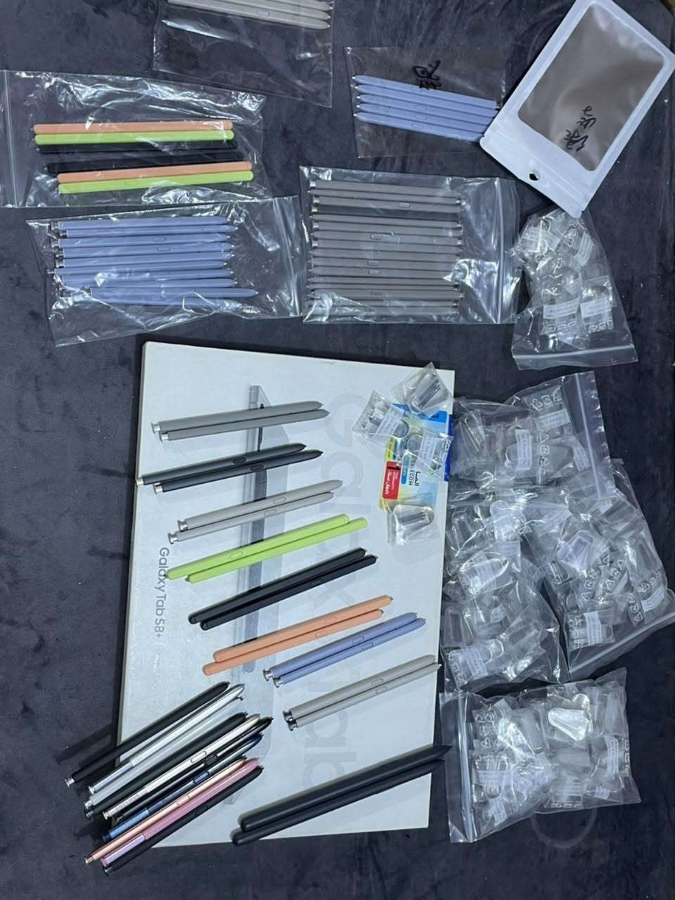 راسلني واتساب وبخدمتك *********** 

بكجات مميزة 
ساعات سامسونج ابل هواوي 
شواحن سامسونج هواوي ابل
اقلام سامسونج كافة الانواع 
هواتف سامسونج 
توصيل موجود 

راسلني واتساب وبخدمتك ***********
