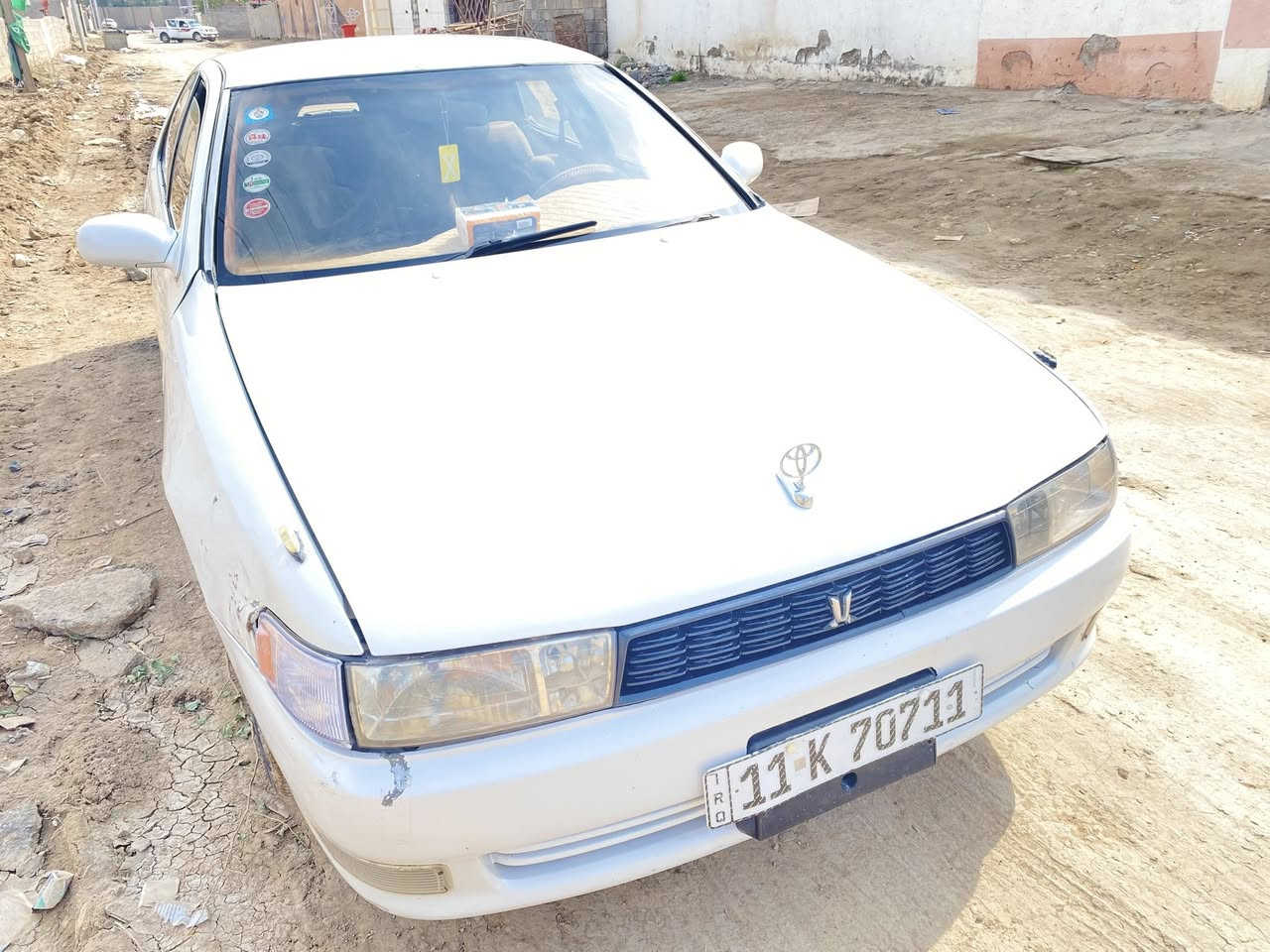 السلام عليكم سياره كرسته موديل 93مكينه ونجي . بيها خيط تبخير حداديه جيده مصبوغه عام باسمي رقم بغداد تحويل ثاني يوم رقم إنكليزي مشروع سنتر لوك سياره نضيفه  وطني فقط بيع وهاذه رقمي ***********.        مكاني واسط قضاء الزبيديه
