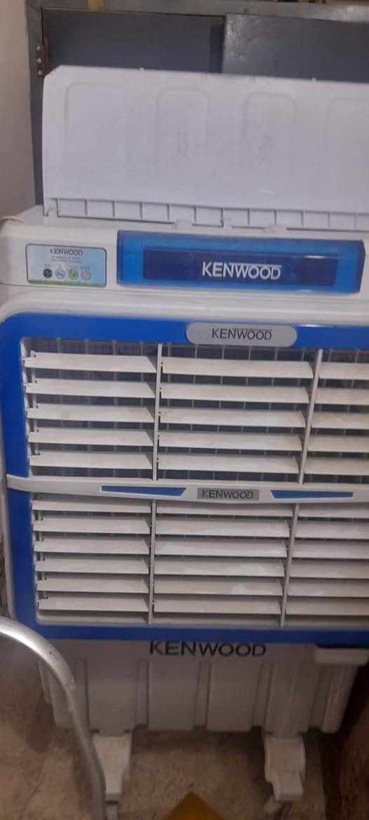 السلام عليكم للبيع كونفيرا السعر 200 نظيفه و شغاله


**إذا كنت صاحب هذا الإعلان وتريد حذفه لأي سبب، رجاءا أرسل رسالة إلى الدعم الفني**