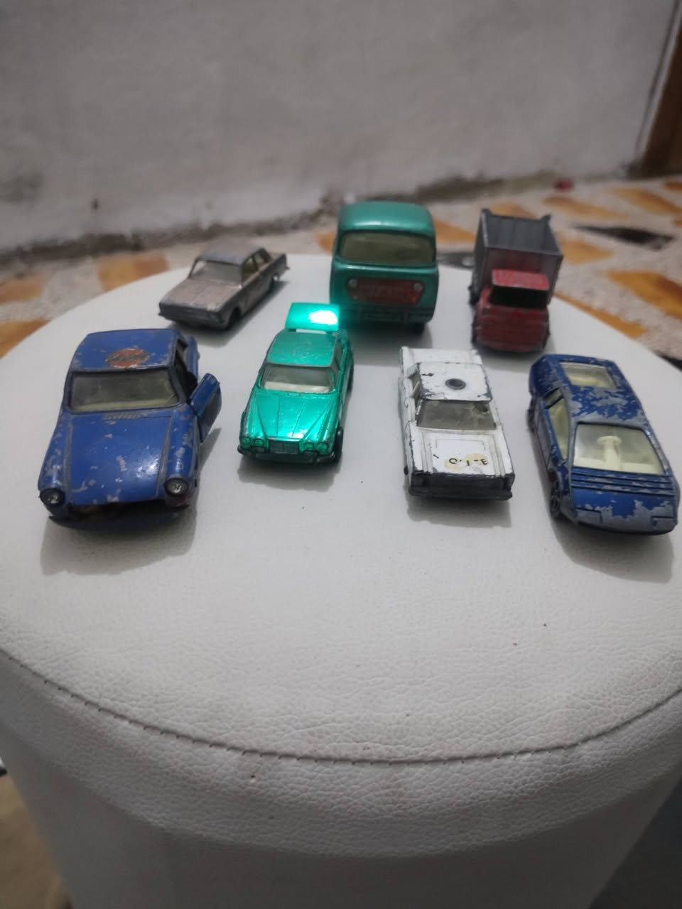 السلام عليكم سيارات عدد 20  قطعه وكلهن اصليات وحديد وصناعه انكليزي وفيتنامي واوربي
كطع كلش حلوات بس يرادلهن ترتيب واكو سيارت بيهن نقص تايرات
للبيع شلعه وحده القطعه على 5000 الف وبيهن مجال 
تواصل خاص وتدلل توصيل ماعندي مكاني كربلاء


**إذا كنت صاحب هذا الإعلان وتريد حذفه لأي سبب، رجاءا أرسل رسالة إلى الدعم الفني**