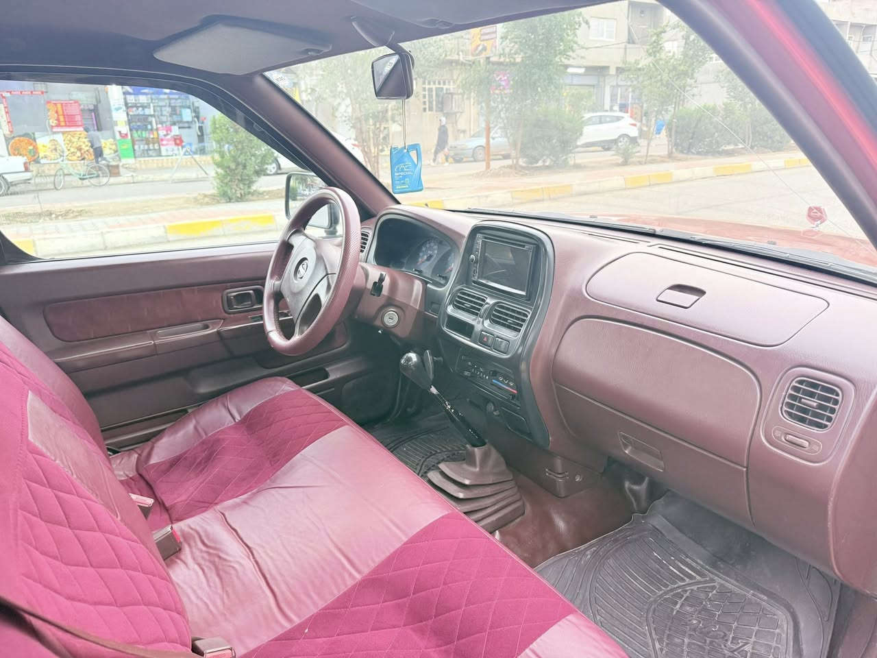 السلام عليكم نيسان موديل ٢٠٠٩سياره فول دبل رون جام كهربائي رقم سليمانيه باسمي دفتربانزين بيه مكان كركوك سياره مابي لاصبغ ولا ضربه ولا تبديل مكفوله بس بارد شويه استفسار على الرقم او خاص ***********سنويه لل٢٠٢٧
