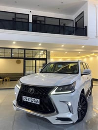 لكزس LX570 • ٢٠٢٠ • سوبر سبورت