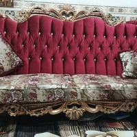 طقم ملكي • ٢ كرويتات • ٤ كراسي