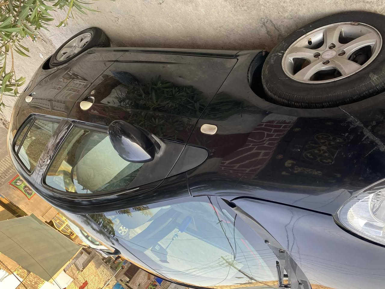 بانده موديل ٢٠١٦
ماشيه ٦٥ حقيقي 
رقم واسط مشروع وطني رقمها حلو 
سياره اي ضربه مابيها مكفوله من ضربه وتبديل 
كير ومكينه مكفولات كير اوتو 
تخم تاير جديد ويل كب 
باتري جديد 
كهربائيات كلها شغاله 
مكانها بغداد الامين 
السعر 58وبيها مجال 
 ***********
