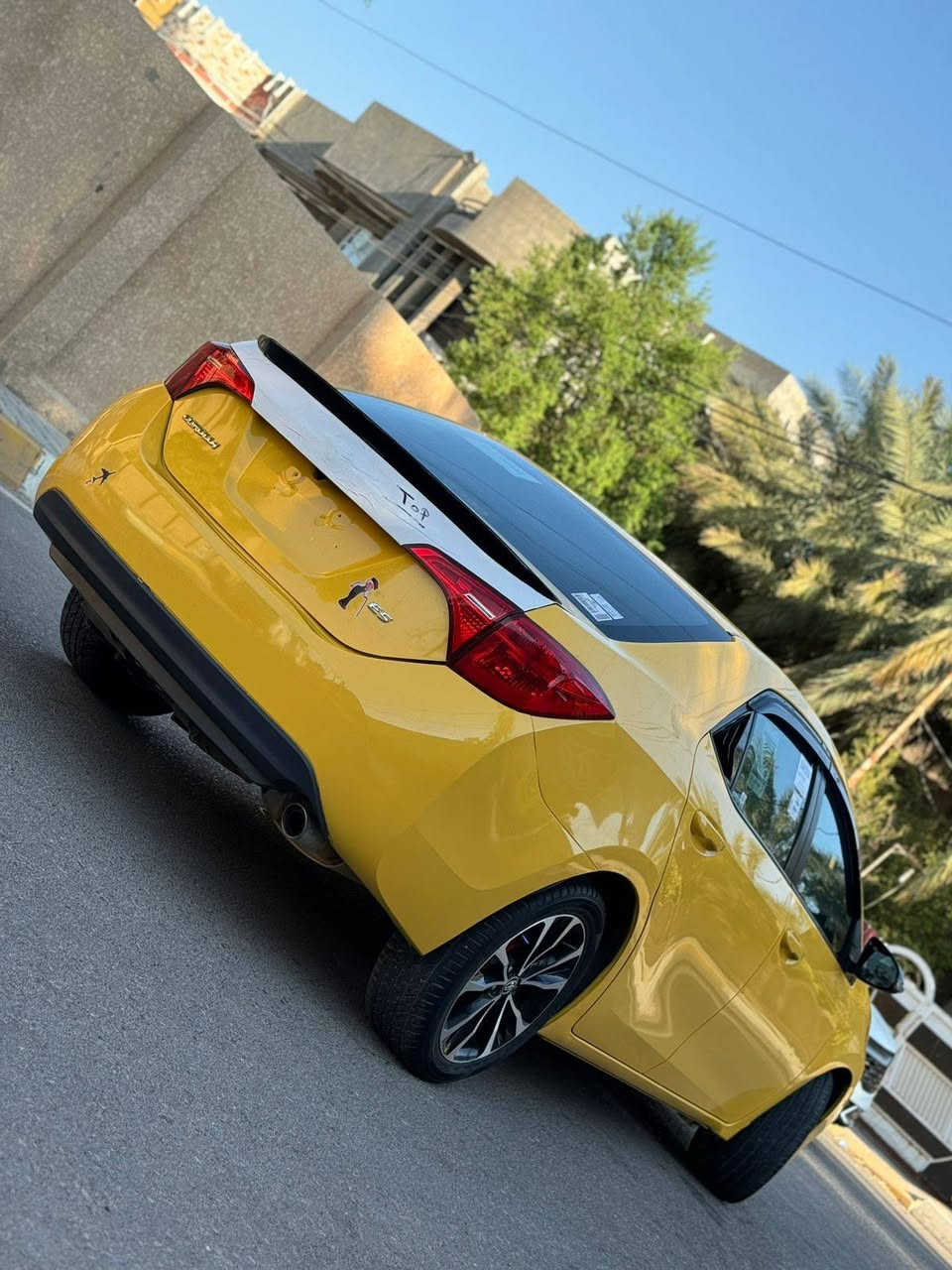 سلام عليكم كورلا موديل ١٩ SF لا ايرباك ولا دواخل شرط الفحص  ✔️  حادث أمريكا  بس جاملغ خلفي بس بلعراق صار بيها ربع البنيد فقط بنيد وباب سكن فقط بارد بس وكلشي مصور يمي سياره شرط نظافه ١٠٠٠ بل ١٠٠٠  شرط ماشيه ١١٢ شرط مكاني كركوك  سياره غاز بانزين بطاقه بانزين  *********** سعر ١٦٥ وبيها مجال
