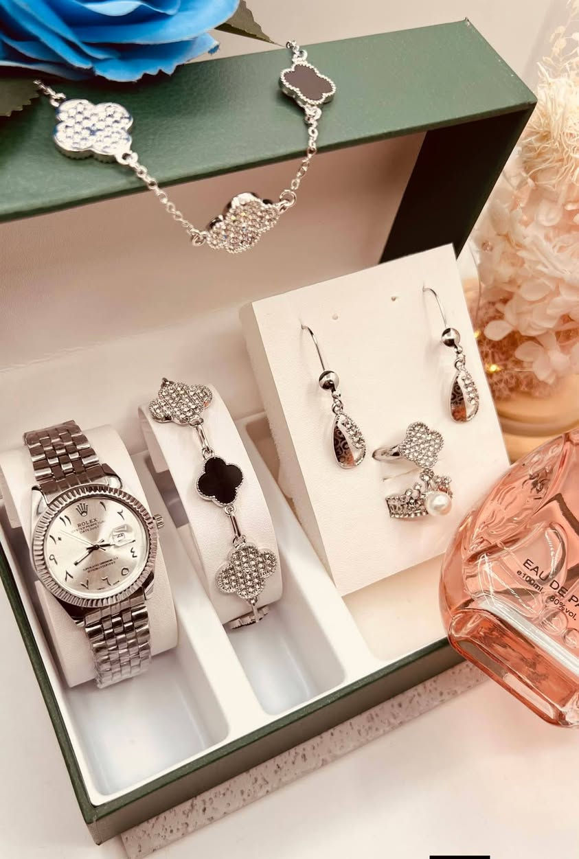 لأنكِ تستحقين دلالاً لا ينتهي..
مع ساعات الاناقة نقدم لكِ بكج ساعة متكامل ساعة+سلسلة+سوار+حلق +محبس+تراجي
ومع كل بكج🕜 نسائي  تطلبه، يوصلك عطر هدية مجانية 🛍️⌚للاستفسار مراسلة الصفحة او واتساب ***********
