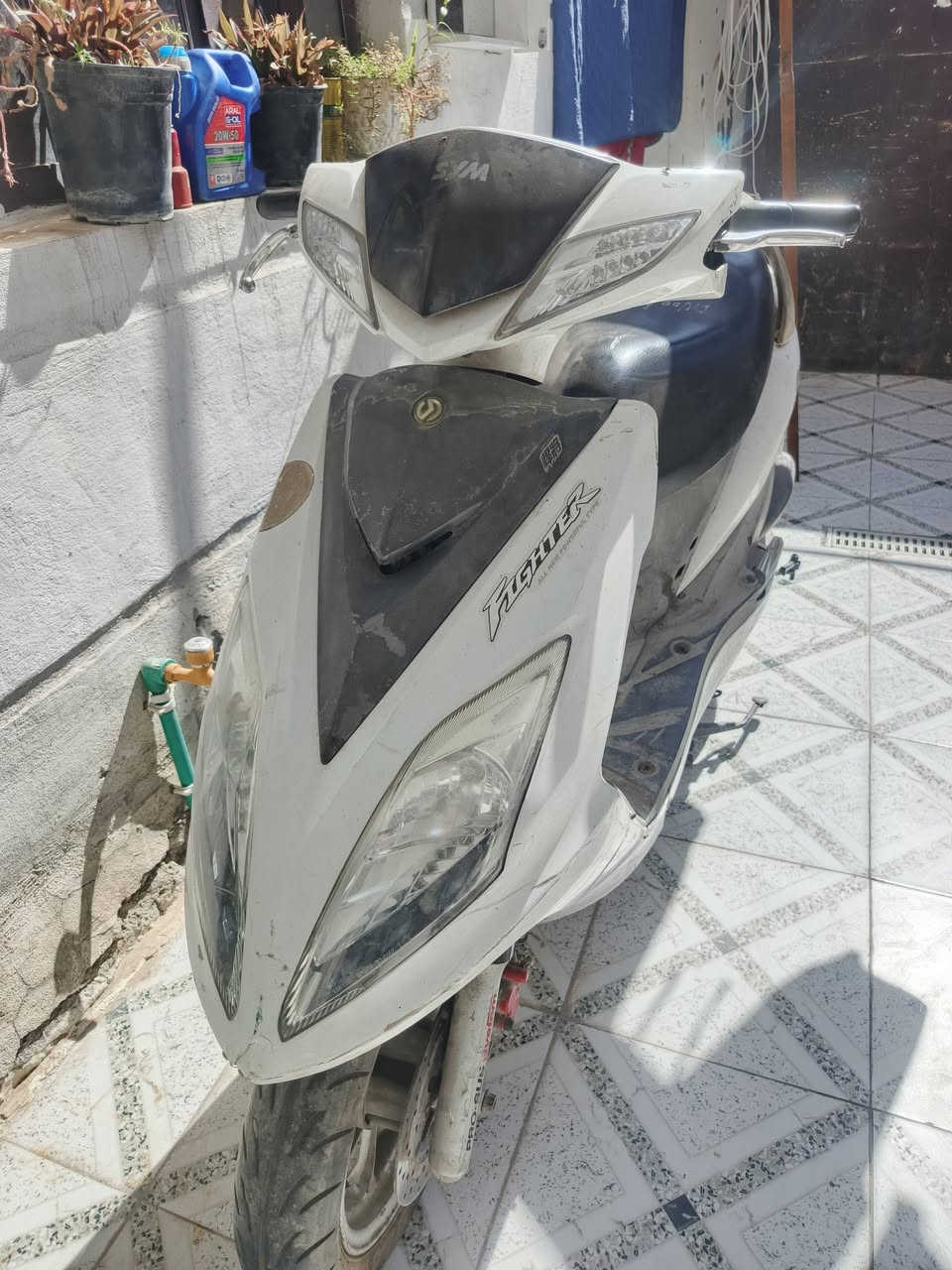 السلام عليكم سيام فايتر للبيع نقصهه بس كابريتر وباتري.. ***********
