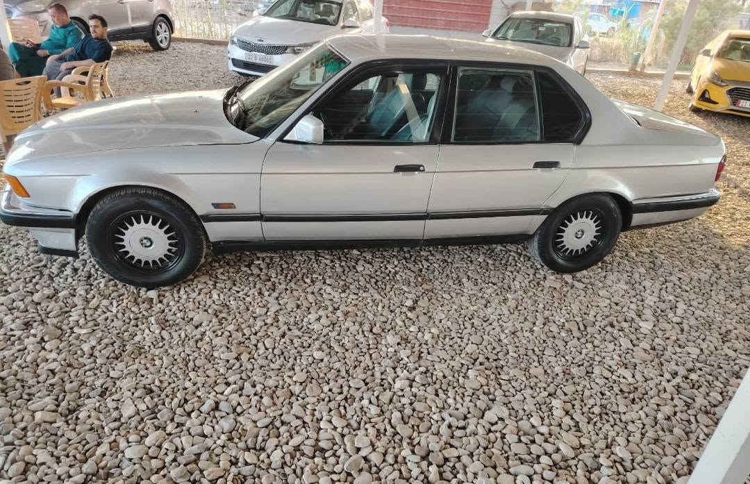 السلام عليكم للبيع BMWحجم735السياره جديده وجاهزه رقم بغداد بسمي تحويل مباشر السياره جاهزه للاخير مكينه وكير وكشر وتبريد وصدر امامي خلفي صبغه جديده عله ايدي الف متخسر عليهه
السعر 60وبيهه مجال 
العنوان بابل الشوملي 
***********
السلام عليكم للبيع BMWحجم735السياره جديده وجاهزه رقم بغداد بسمي تحويل مباشر السياره جاهزه للاخير مكينه وكير وكشر وتبريد وصدر امامي خلفي صبغه جديده عله ايدي الف متخسر عليهه
