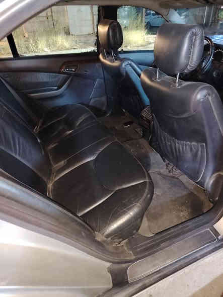 البيع و مروس مارسدس غواص 2006 العنوان بغداد الشعب الموبايل ***********
