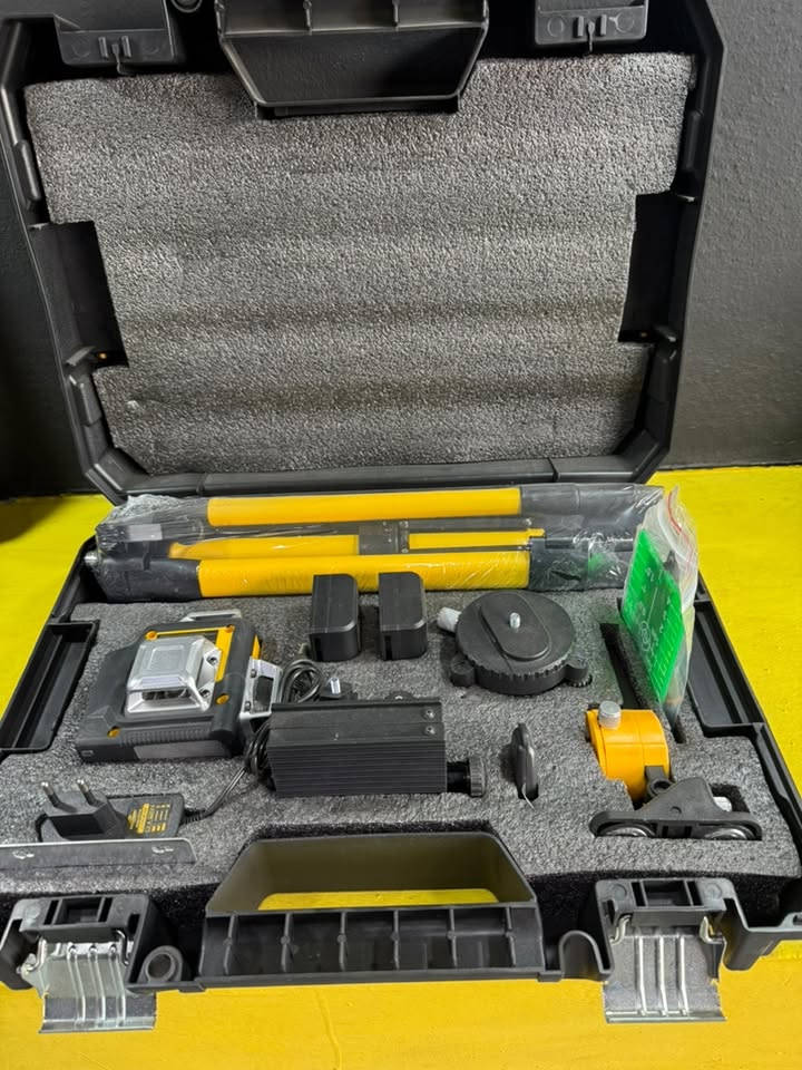📢 لأصحاب المحلات، الورش، والمهندسين.. أقوى وجبة عدد وأجهزة  وصلت! 🛠️🔋

وصلنا حديثاً تشكيلة واسعة وضخمة من أجهزة ومعدات الشحن الاحترافية من ماركة Dawreek Tech العالمية وماركات أخرى نخب أول، المصممة للعمل الشاق واليومي.

✨ الأجهزة المتوفرة في الوجبة:
🔹 دريلات شحن احترافية (36V و 24V): تأتي مع حقيبة كاملة متكاملة تحتوي على كافة اللقم والبراغي والملحقات الفنية للحفر والشد

🔹 طقم الحدائق المتكامل: منشار شحن يدوي مع مقص أشجار شحن (Mini Cordless) في حقيبة واحدة.
🔹 أجهزة الليزر وتحديد الاستوائية: دقة عالية جداً مع حامل ثلاثي (Tripod) وملحقات تثبيت كاملة.
🔹 كوسرات ودريلات فك وبراغي (Impact Wrench & Grinder): أطقم ثنائية مميزة للورش ومصلحي السيارات.
🔹 رندة (فارة) نجارة شحن: لعشاق ومحترفي أعمال النجارة والديكور

⚙️ المميزات العامة للوجبة:
✅ بطاريات ليثيوم أصلية تدوم طويلاً (Lithium-Ion) مع شواحن سريعة ذكية.
✅ حقائب بلاستيكية متينة ومقاومة للصدمات لحفظ المعدات وسهولة التنقل.
✅ محركات حديثة (Brushless) موفرة للطاقة وقوية الأداء.

💼 متوفر بيع بالجملة (لأصحاب المحلات والتجار) والمفرد بأسعار تنافسية جداً

🚚 الشحن متوفر وسريع لكافة المحافظات العراقية.

📥 للتواصل وتثبيت الطلبيات، يرجى مراسلة خاص الصفحة أو عبر الواتساب: ***********
