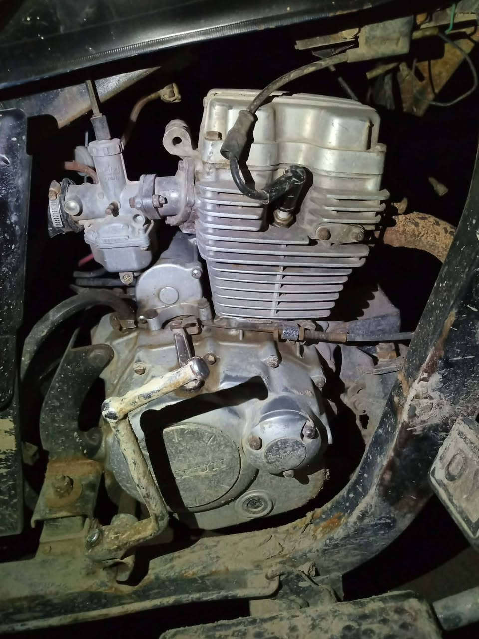 السلام عليكم مكينه ستوته شغاله بس ابيع كوم حديد شبيه مابيه ماعرف تاخذ وتروح نهايته 50


**إذا كنت صاحب هذا الإعلان وتريد حذفه لأي سبب، رجاءا أرسل رسالة إلى الدعم الفني**